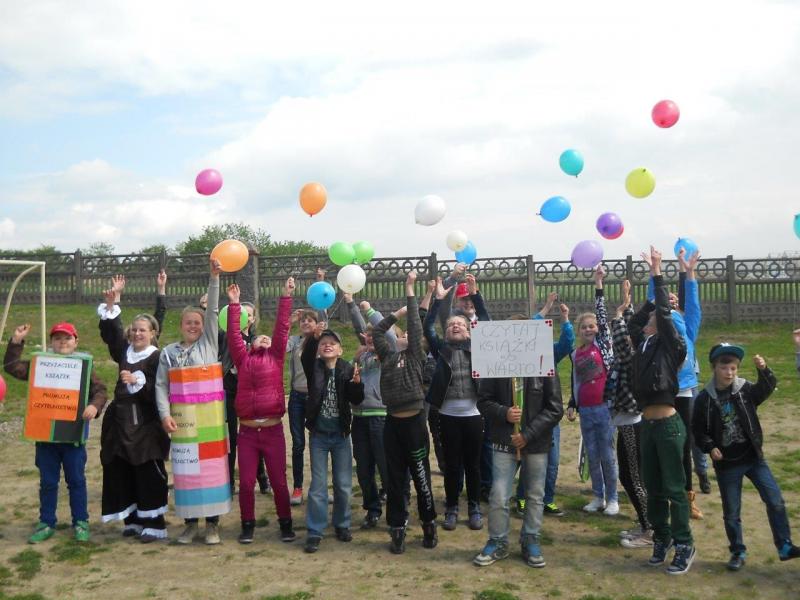 Happening promujący czytelnictwo